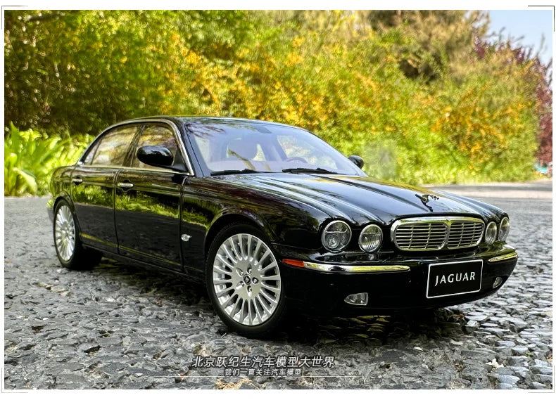 [SuperDetailed] 1:18 Jaguar XJ6 X350 Die-Cast Model Car – Luxury Collectible Gift