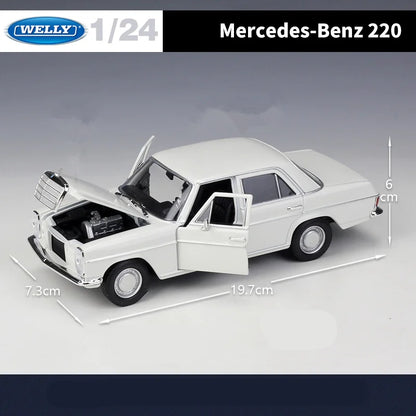 1:24 Mercedes-Benz 220 Die-Cast Model Car – Classic Retro Collectible