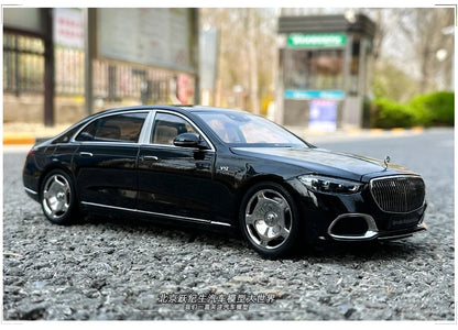 [SuperDetailed] 1:18 Maybach S-Class S680 2021 Die-Cast Model Car – Limited Edition Collectible