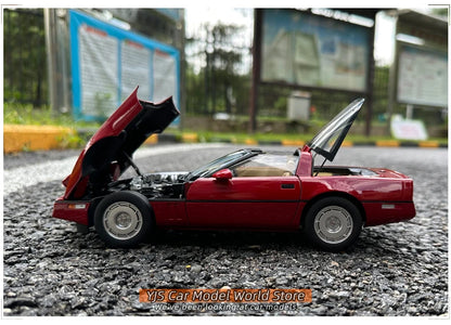 [SuperDetailed] 1:18 Chevrolet Corvette C4 1986 Die-Cast Model Car – Classic Collectible