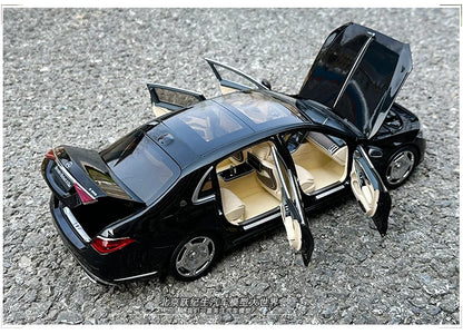 [SuperDetailed] 1:18 Maybach S-Class S680 2021 Die-Cast Model Car – Limited Edition Collectible