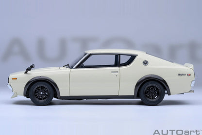 [SuperDetailed] 1:18 Nissan Skyline 2000 GT-R (KPGC110) Tuned Version Die-Cast Model – Static Display Collectible