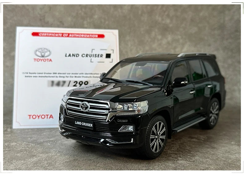 [SuperDetailed] 1:18 Toyota Land Cruiser LC200 Die-Cast Model – Spare Tire Version (Limited Edition)