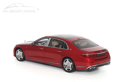 [SuperDetailed] 1:18 Maybach S-Class S680 2021 Die-Cast Model Car – Limited Edition Collectible