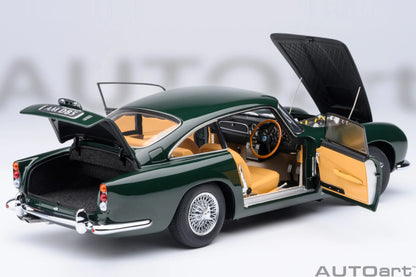 [SuperDetailed] 1:18 Aston Martin DB5 Die-Cast Model Car (British Racing Green) – Static Display Collectible