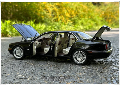 [SuperDetailed] 1:18 Jaguar XJ6 X350 Die-Cast Model Car – Luxury Collectible Gift