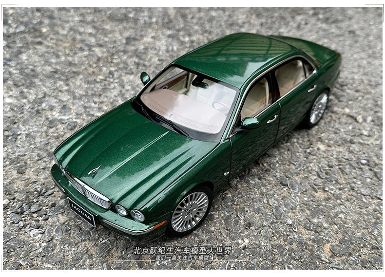 [SuperDetailed] 1:18 Jaguar XJ6 X350 Die-Cast Model Car – Luxury Collectible Gift