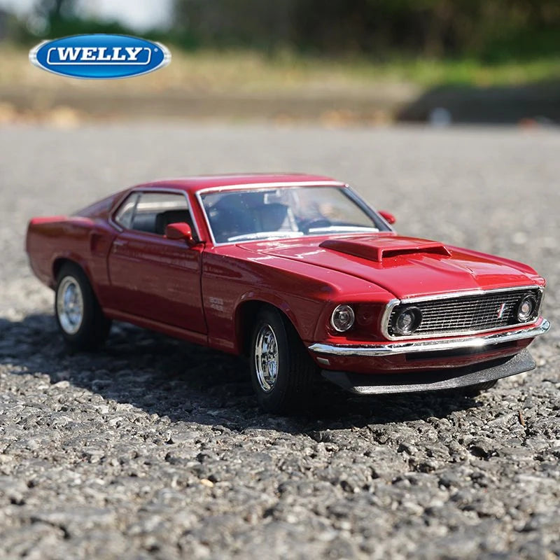 1:24 Ford Mustang Boss 429 Die-Cast Model Car – Classic Sports Car Collectible