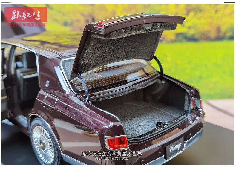 [SuperDetailed] 1:18 Toyota Century Die-Cast Model Car – Full-Open Collectible