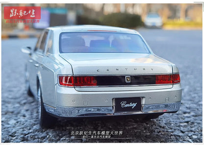 [SuperDetailed] 1:18 Toyota Century Die-Cast Model Car – Full-Open Collectible