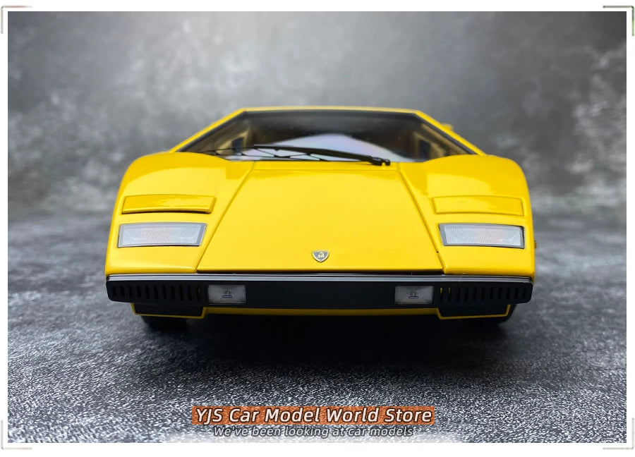 [SuperDetailed] 1:18 Lamborghini Countach LP400 Die-Cast Model Car – Sports Car Collectible