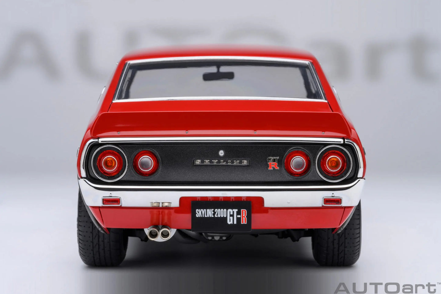 [SuperDetailed] 1:18 Nissan Skyline 2000 GT-R (KPGC110) Tuned Version Die-Cast Model – Static Display Collectible