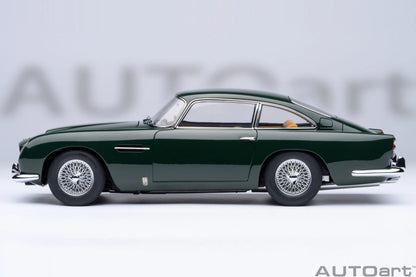 [SuperDetailed] 1:18 Aston Martin DB5 Die-Cast Model Car (British Racing Green) – Static Display Collectible