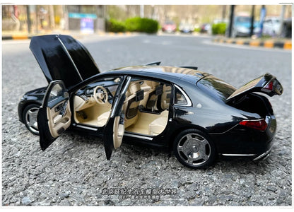 [SuperDetailed] 1:18 Maybach S-Class S680 2021 Die-Cast Model Car – Limited Edition Collectible