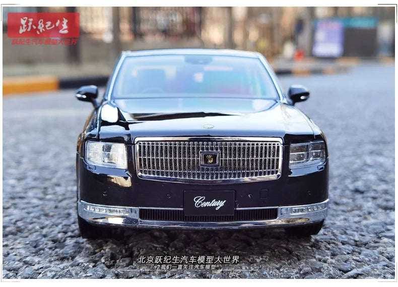 [SuperDetailed] 1:18 Toyota Century Die-Cast Model Car – Full-Open Collectible