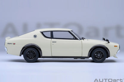 [SuperDetailed] 1:18 Nissan Skyline 2000 GT-R (KPGC110) Tuned Version Die-Cast Model – Static Display Collectible