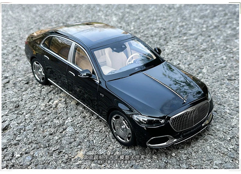 [SuperDetailed] 1:18 Maybach S-Class S680 2021 Die-Cast Model Car – Limited Edition Collectible