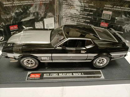 [SuperDetailed] 1:18 Ford Mustang Mach 1 Die-Cast Model Car – Collectible Display Piece