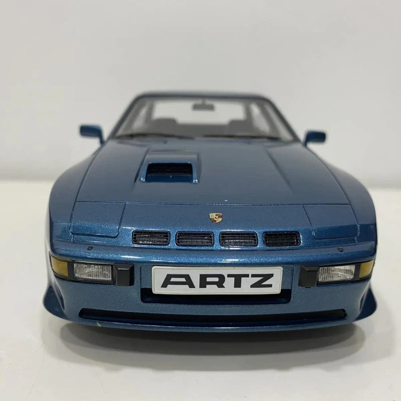 [SuperDetailed] 1:18 Porsche 924 Turbo Die-Cast Model Car – High-Simulation Collectible