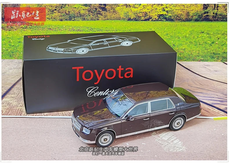 [SuperDetailed] 1:18 Toyota Century Die-Cast Model Car – Full-Open Collectible