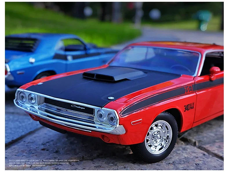 1:24 Dodge Challenger T/A 1970 Die-Cast Model Car – Classic Muscle Car Collectible