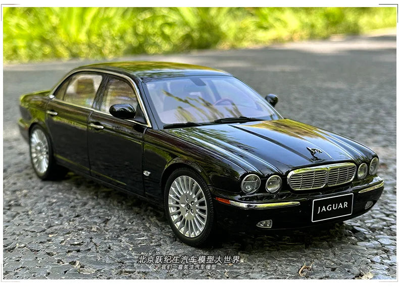 [SuperDetailed] 1:18 Jaguar XJ6 X350 Die-Cast Model Car – Luxury Collectible Gift