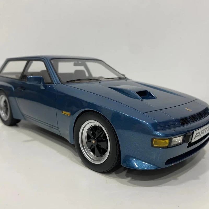 [SuperDetailed] 1:18 Porsche 924 Turbo Die-Cast Model Car – High-Simulation Collectible