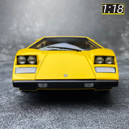 [SuperDetailed] 1:18 Lamborghini Countach LP400 Die-Cast Model Car – Sports Car Collectible