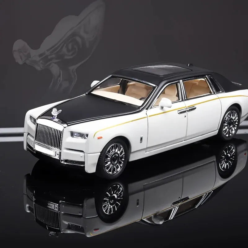 1:24 Rolls Royce Phantom Die-Cast Model Car – Pull-Back Toy with Sound & Light