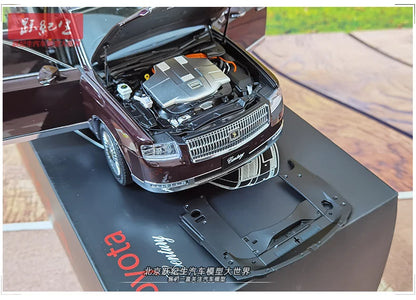 [SuperDetailed] 1:18 Toyota Century Die-Cast Model Car – Full-Open Collectible