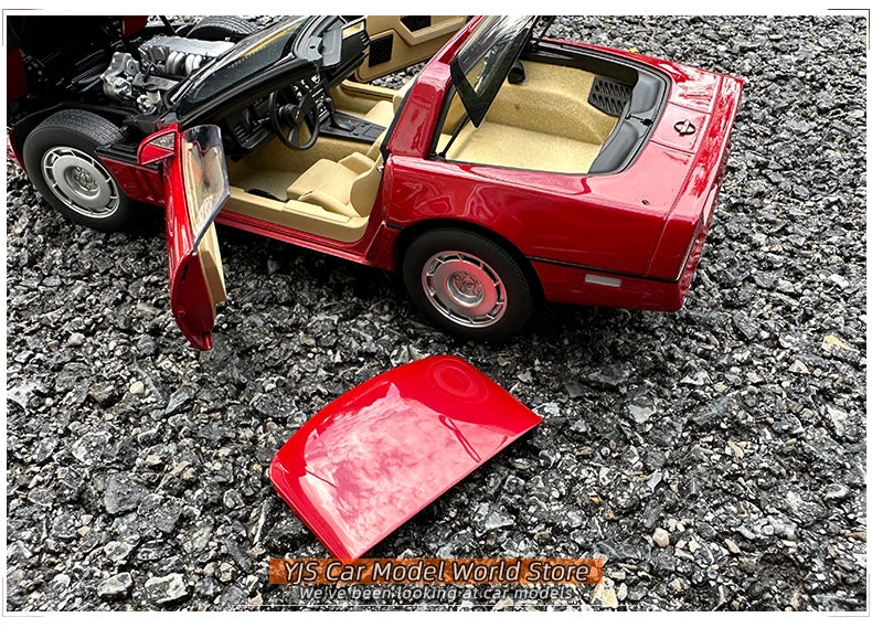 [SuperDetailed] 1:18 Chevrolet Corvette C4 1986 Die-Cast Model Car – Classic Collectible