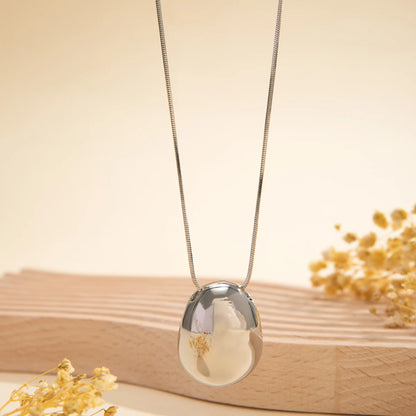 VogueEllipse Pendant - Graceful Long Chain