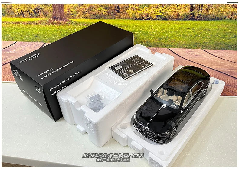 [SuperDetailed] 1:18 Maybach S-Class S680 2021 Die-Cast Model Car – Limited Edition Collectible